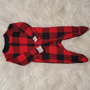 5/$30 Old Navy Bodysuit Footie Pajama Plaid - 0-3M (NWOT)